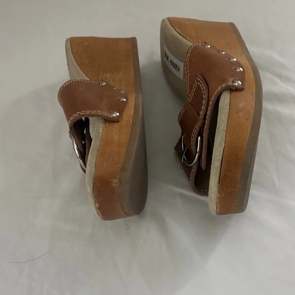 Steve Madden Brown Leather heel Slide Mules with Buckle - Picture 3 of 5